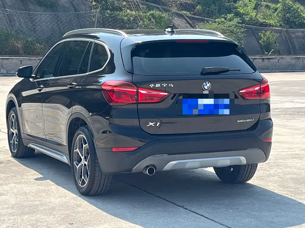 BMW X1 2018 — фото 5