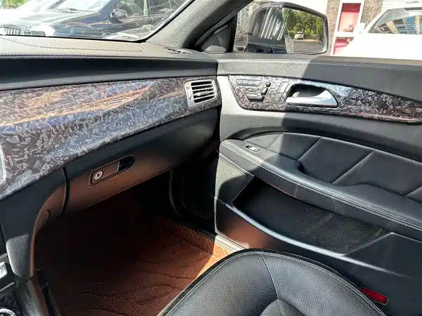 Mercedes-Benz CLS 2013
