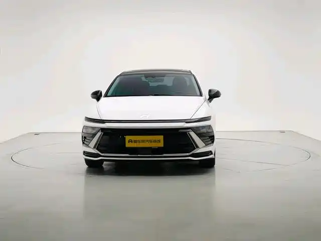 Hyundai Sonata 2025