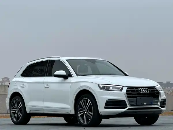 Audi Q5L 2020