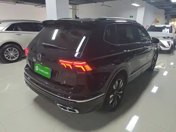 Volkswagen Tiguan L 2022