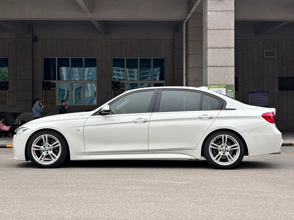 BMW 3 Series 2018