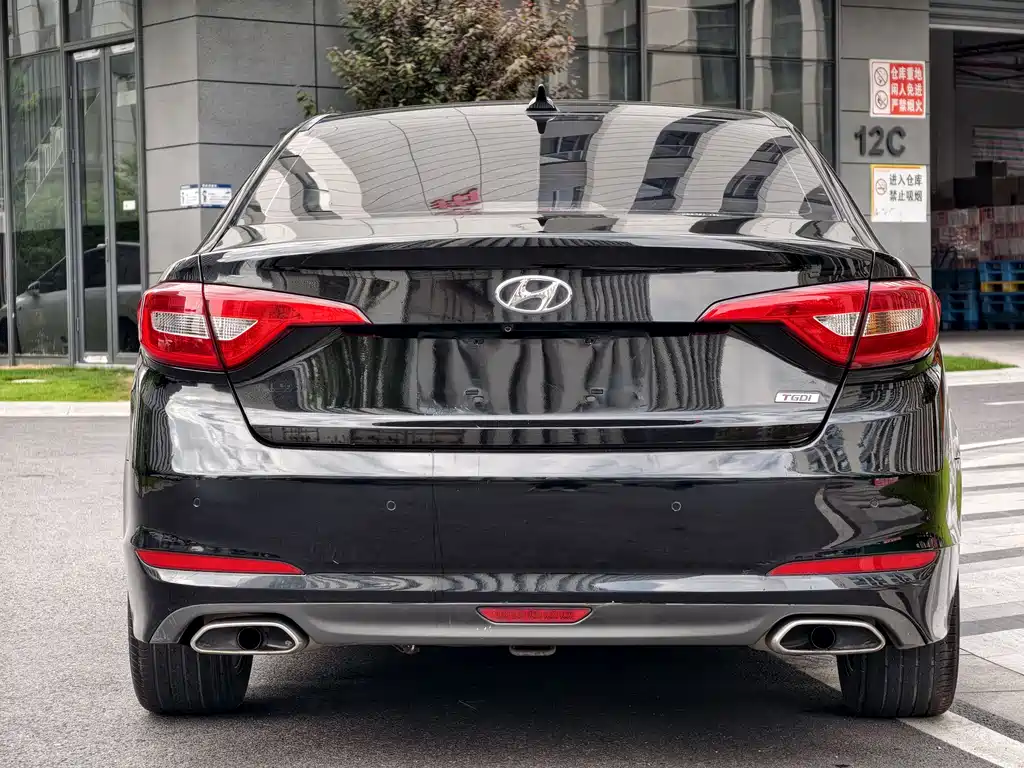 Hyundai Sonata 2015 — фото 9