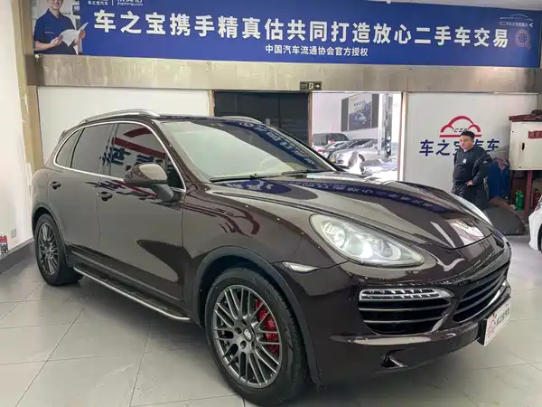 Porsche Cayenne 2014