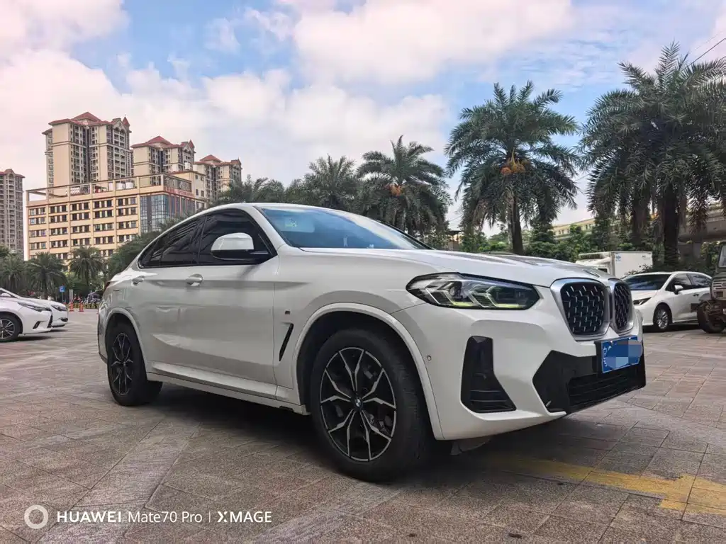 BMW X4 2022 — фото 3