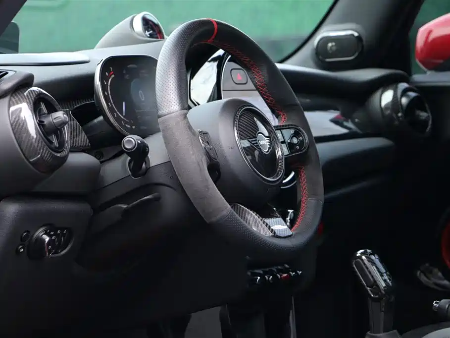 MINI JCW 2023 — фото 10