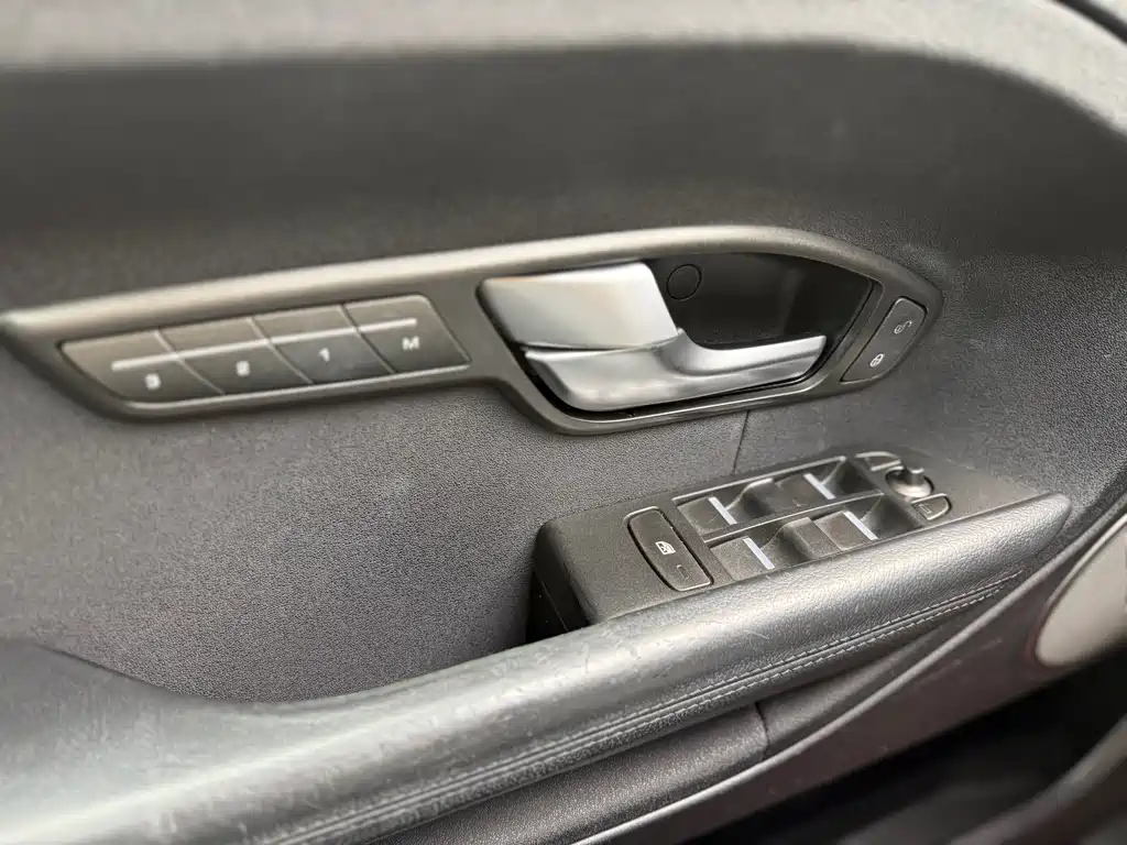 Land Rover Range Rover Evoque 2015 — фото 6