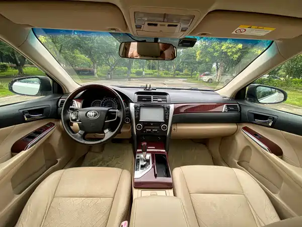 Toyota Camry 2013