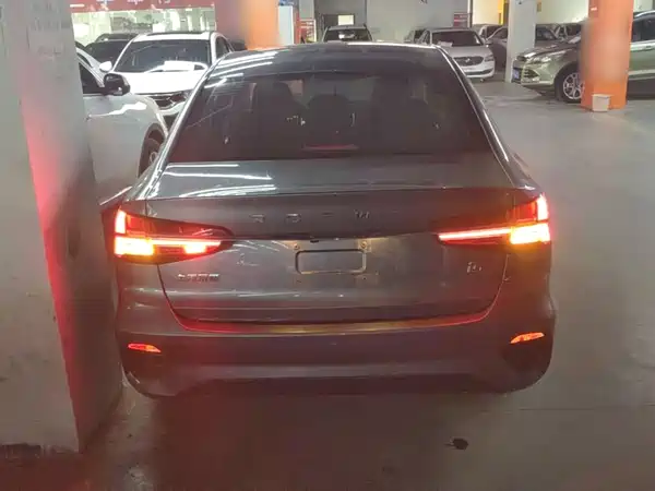 Roewe i5 2022