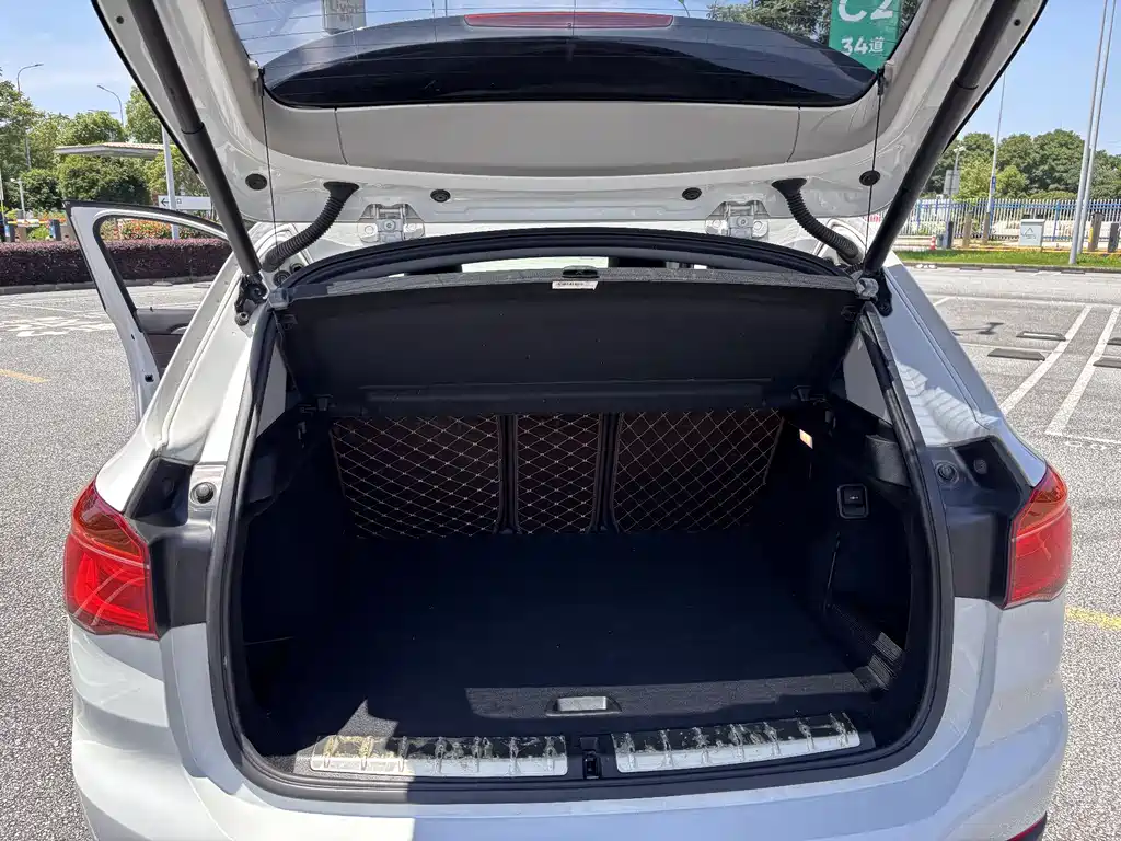 BMW X1 New Energy 2018 — фото 7