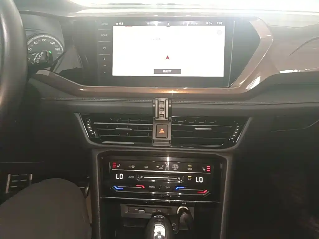 Volkswagen Tharu 2021 — фото 13