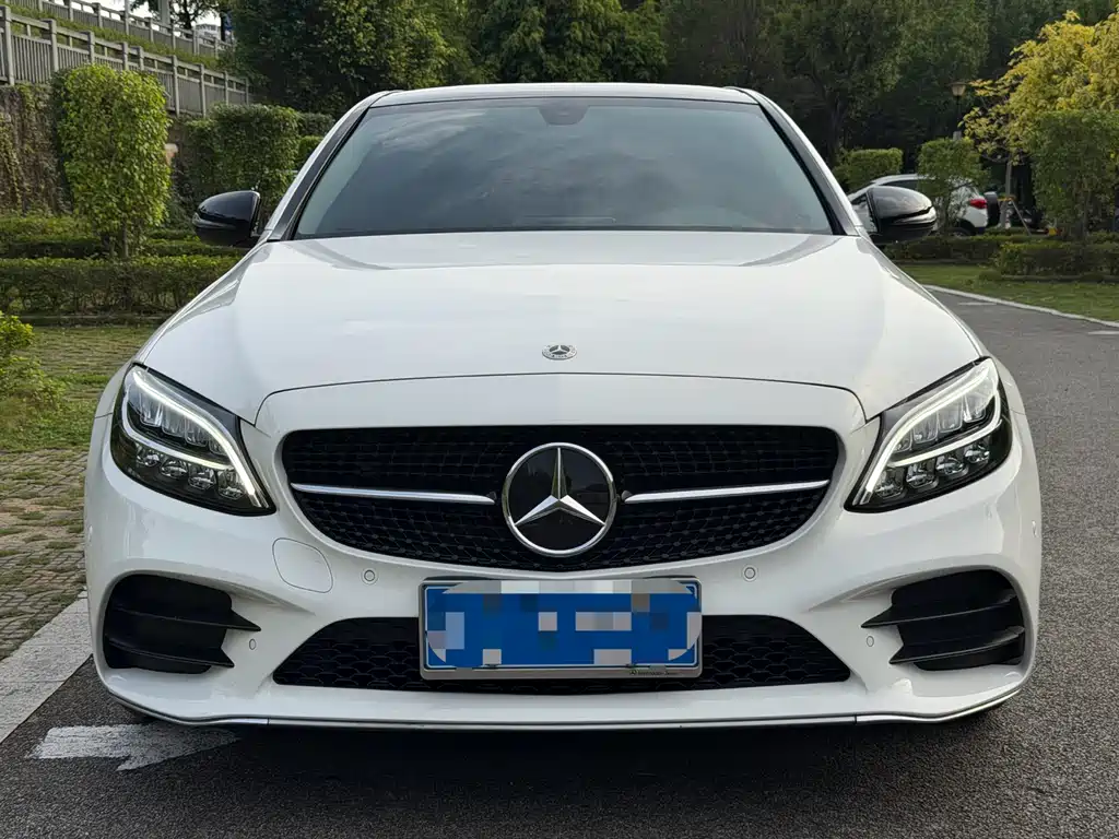 Mercedes-Benz C-Class 2021