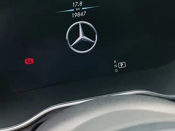 Mercedes-Benz C-Class 2021
