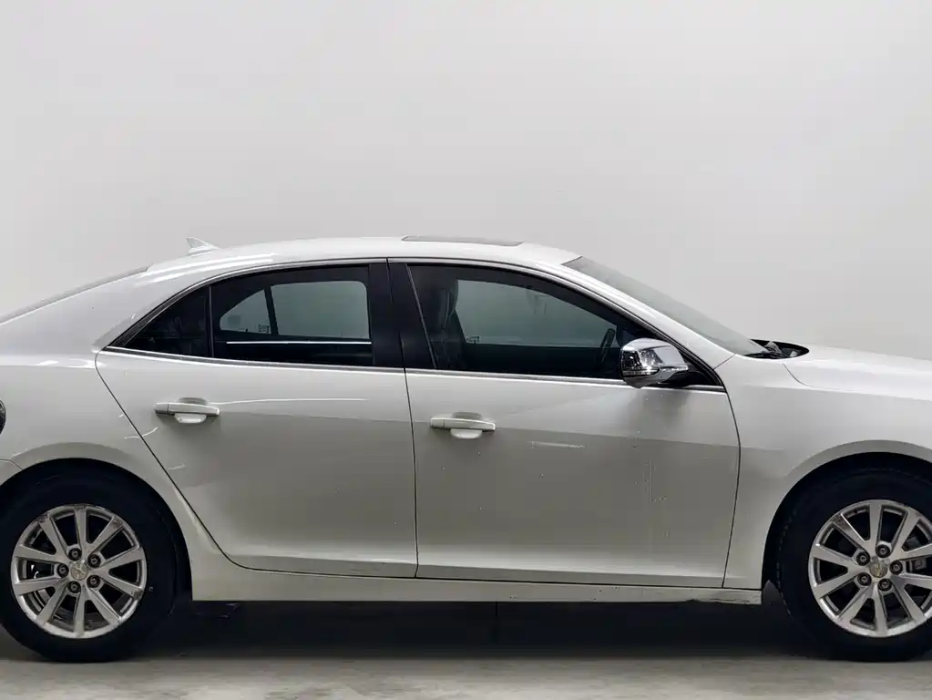 Chevrolet Malibu 2014 — фото 8