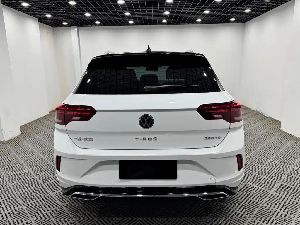 Volkswagen T-Roc 2022 — фото 8