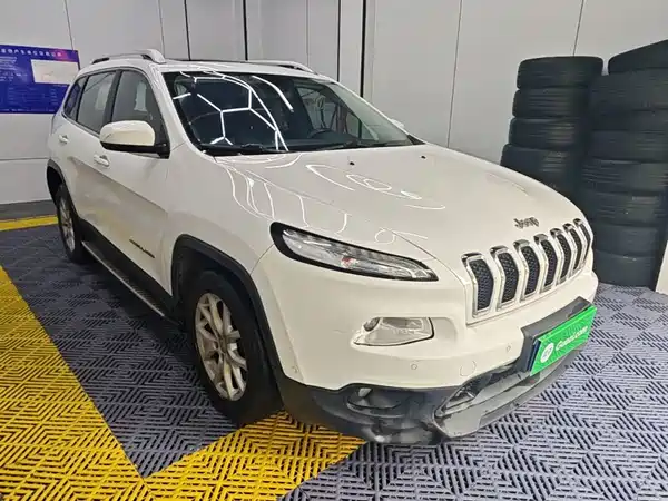 Jeep Cherokee 2016