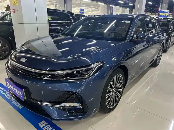 Geely Galaxy A7 EM 2025