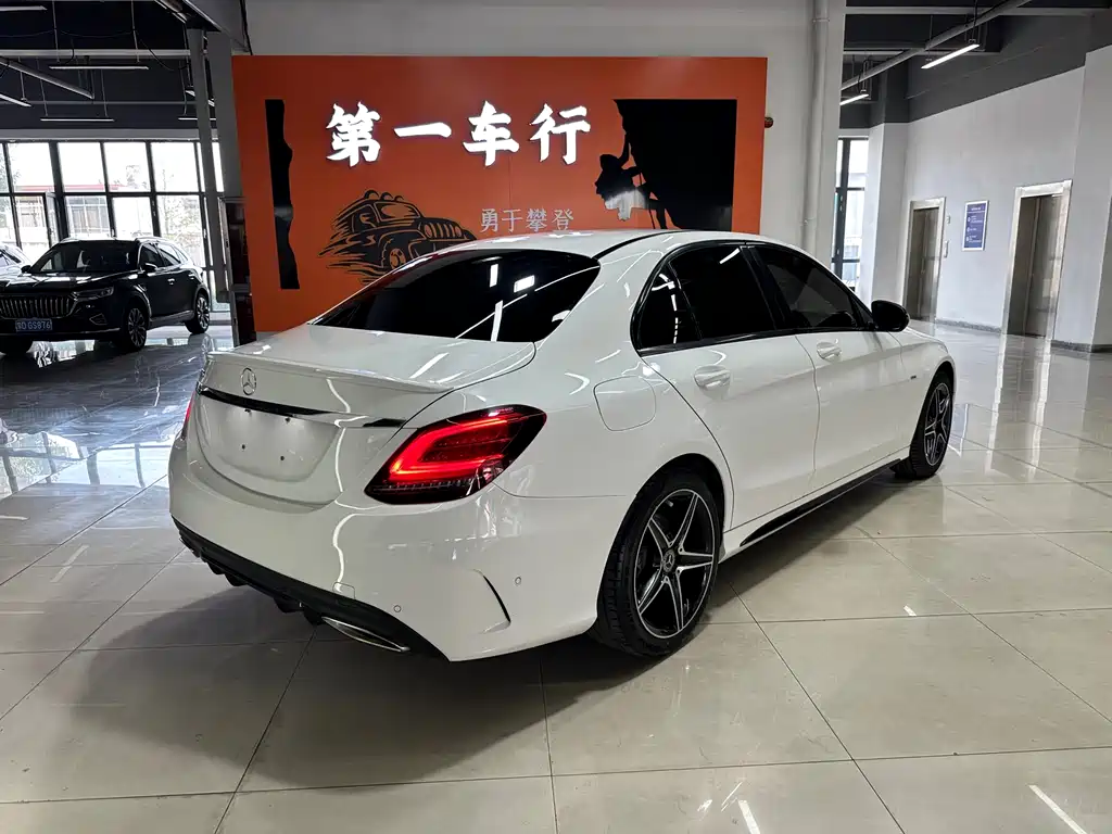 Mercedes-Benz C-Class 2021 — фото 3