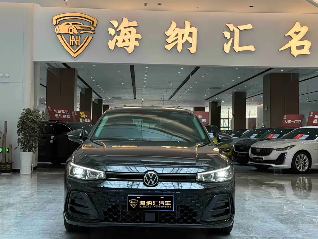 Volkswagen Passat 2025