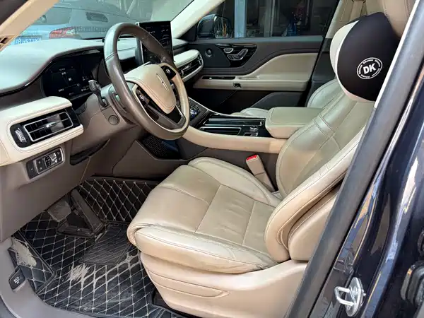 Lincoln Aviator 2021