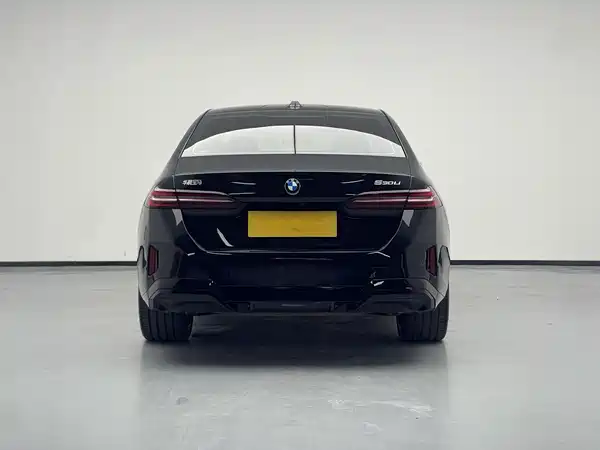 BMW 5 Series 2024