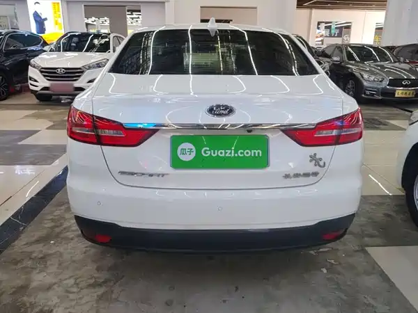 Ford Escort 2019