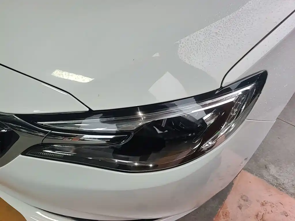 Buick Excelle GT 2018 — фото 24
