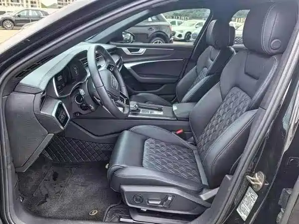 Audi A6L 2025