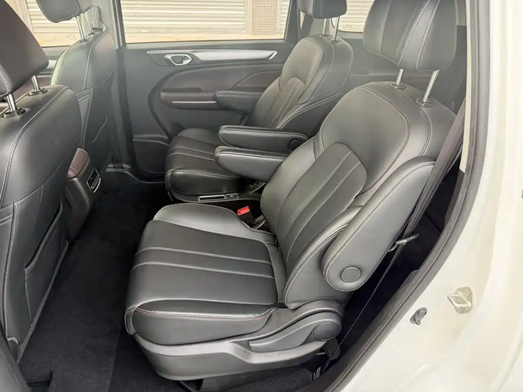 GAC Motor Trumpchi M6 2023 — фото 22