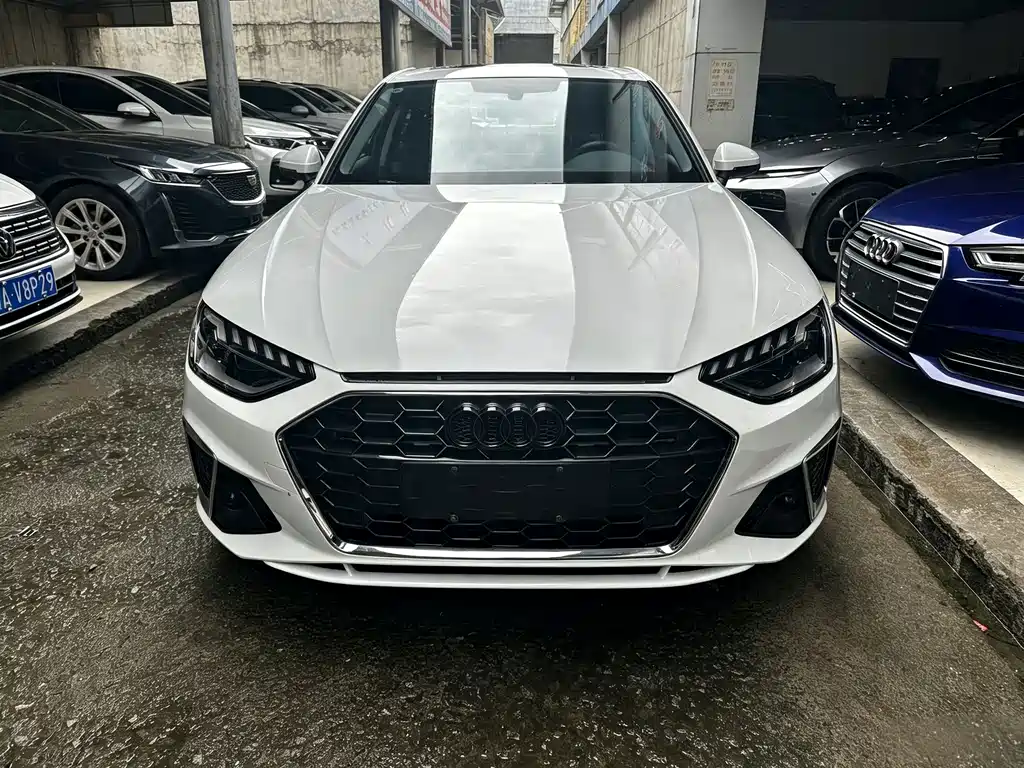 Audi A4L 2024