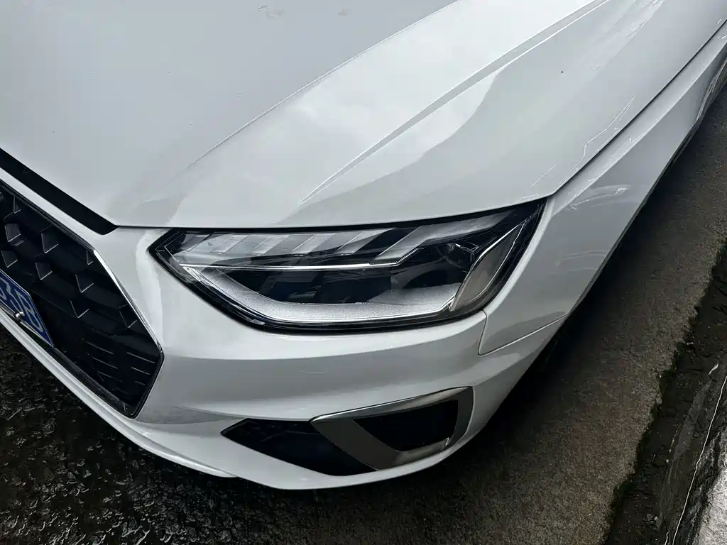 Audi A4L 2024