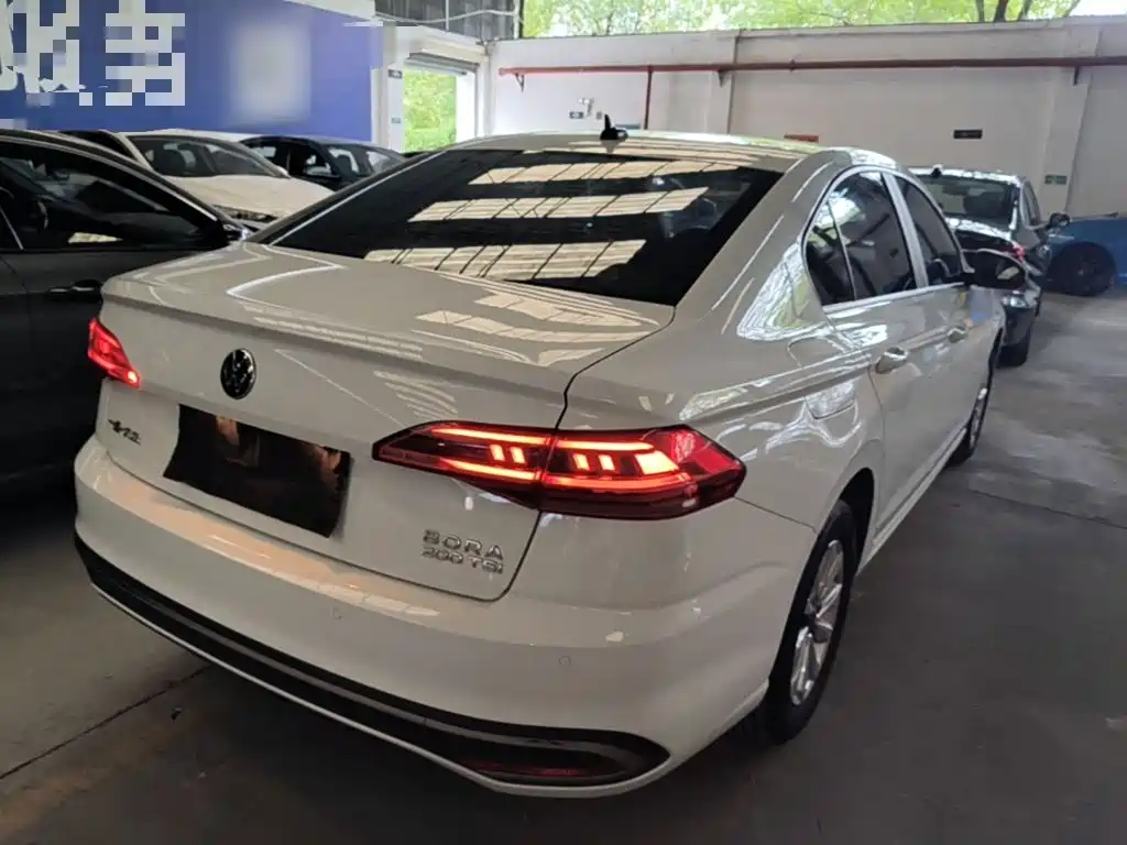 Volkswagen Bora 2024
