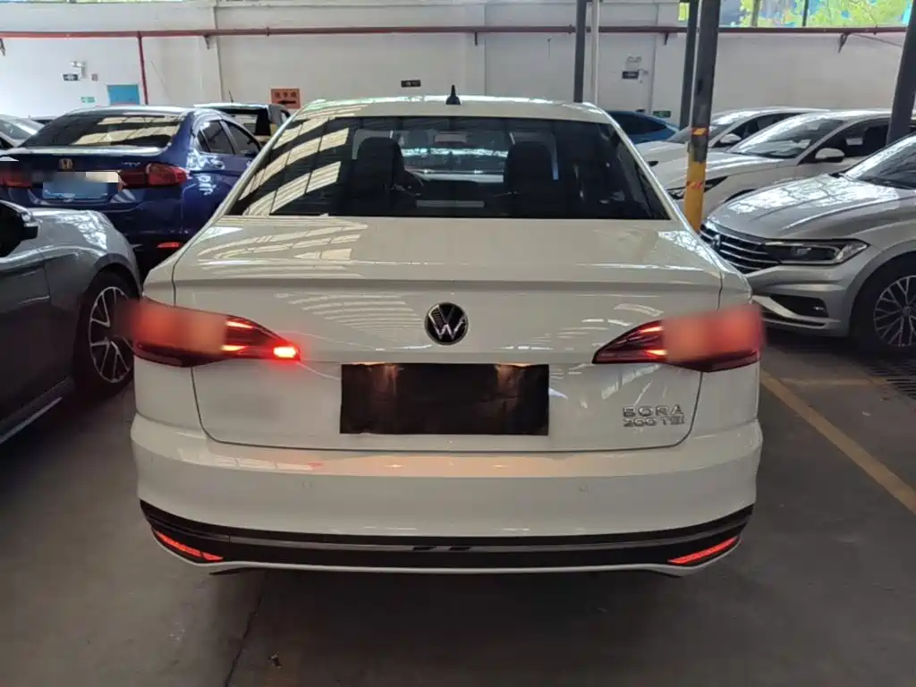 Volkswagen Bora 2024