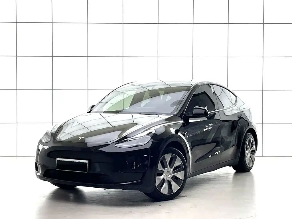 Tesla Model Y 2022 — фото 1