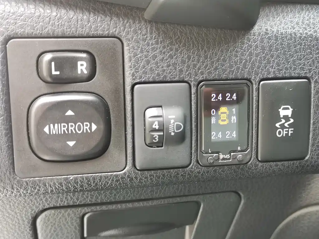 Toyota Corolla 2019 — фото 14