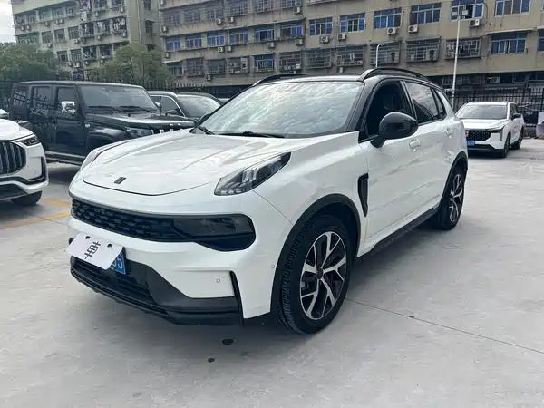 Lynk & Co 01 2021