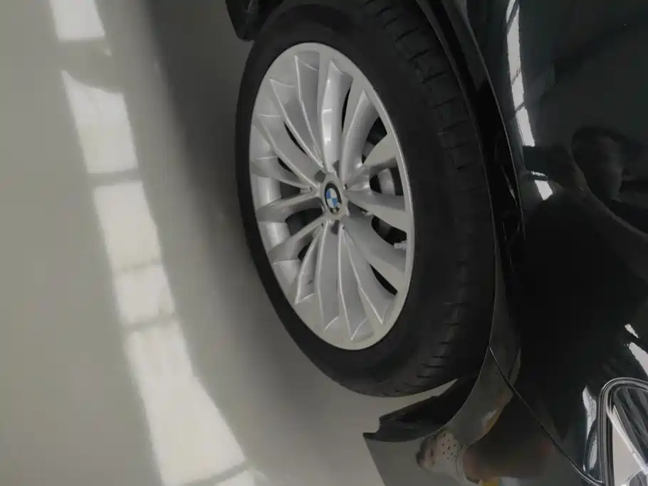 BMW 5 Series 2019