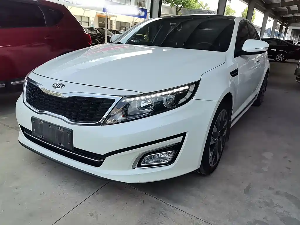 Kia K5 2015 — фото 1