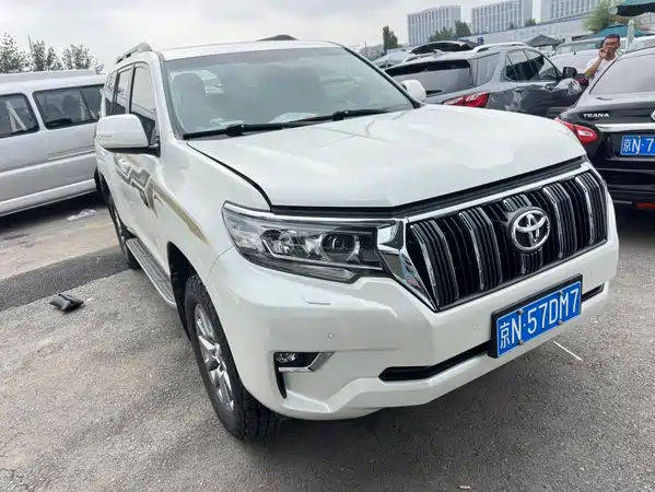 Toyota Prado 2018