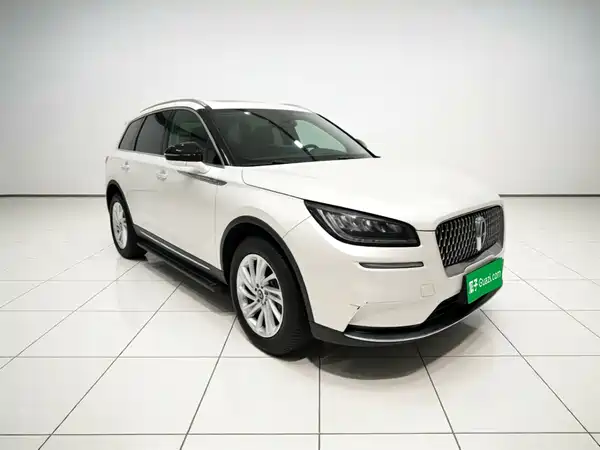 Lincoln Corsair 2021