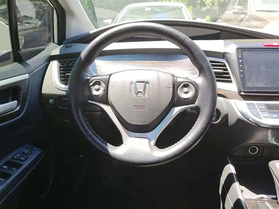 Honda Jade 2018 — фото 15