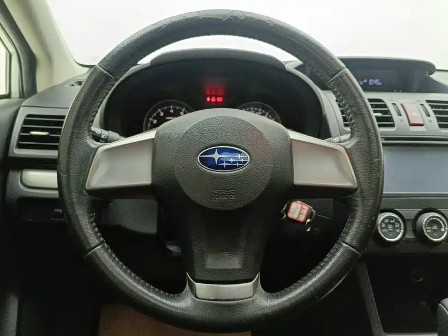 Subaru XV 2014 — фото 15