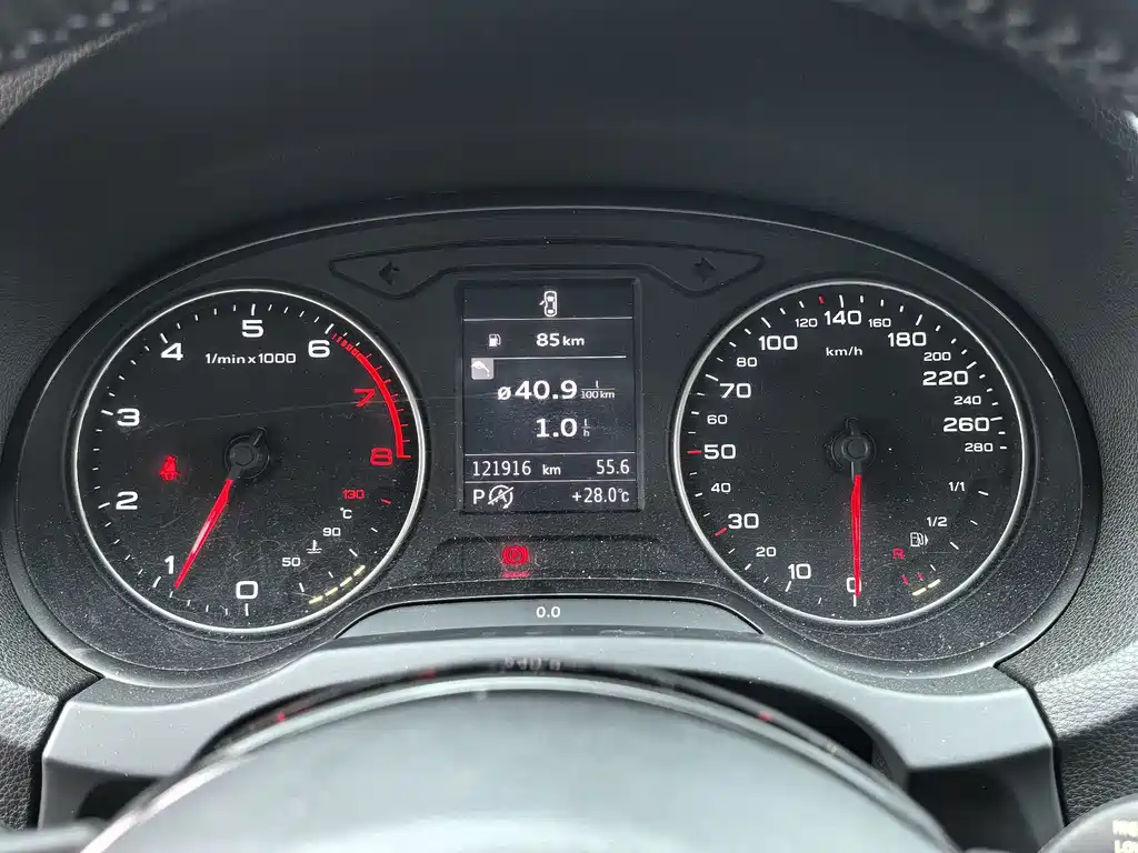 Audi A3 2015 — фото 17