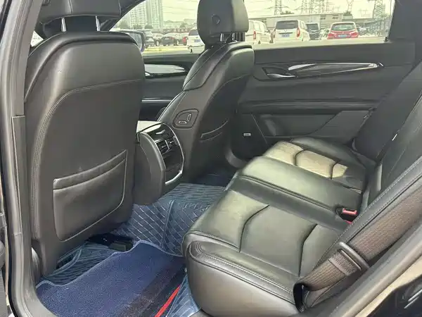 Cadillac CT6 2021
