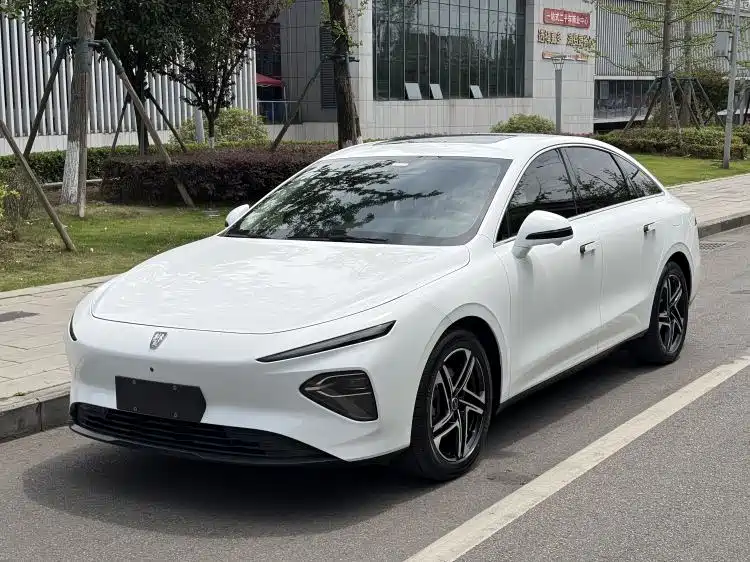 Roewe D7 2024