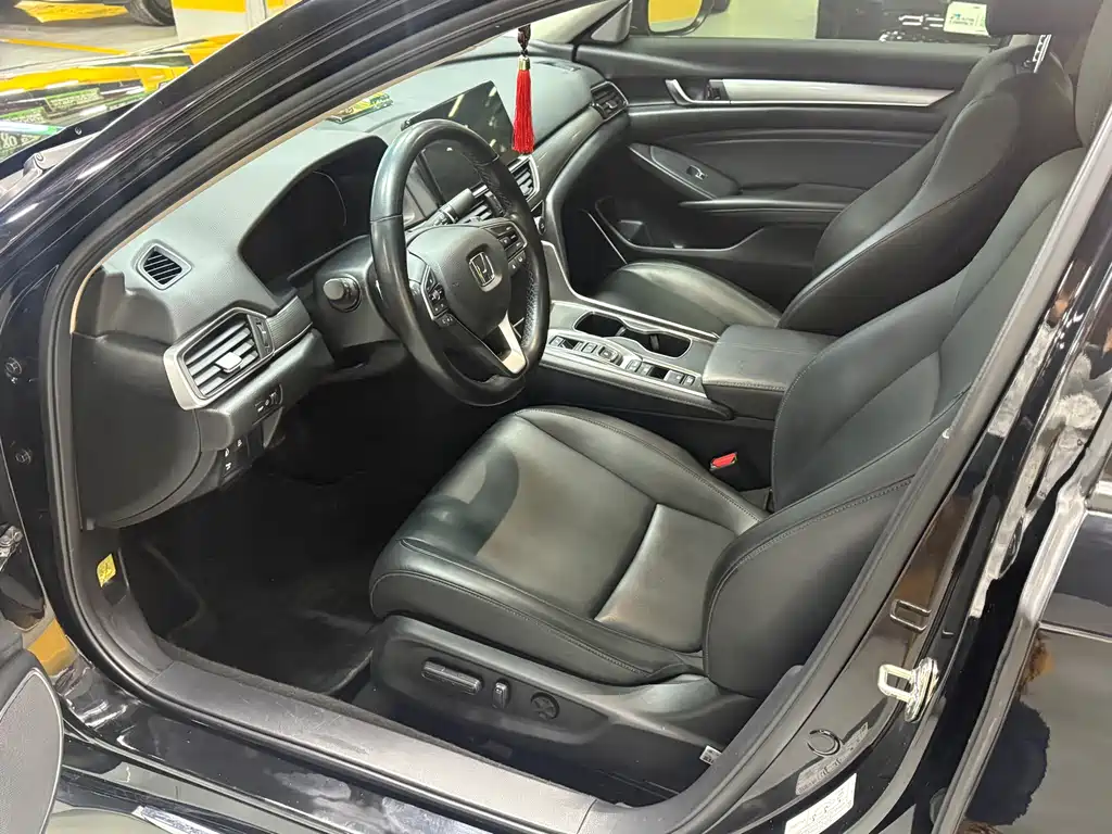 Honda Accord 2023 — фото 13