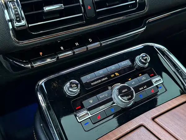 Lincoln Navigator 2020