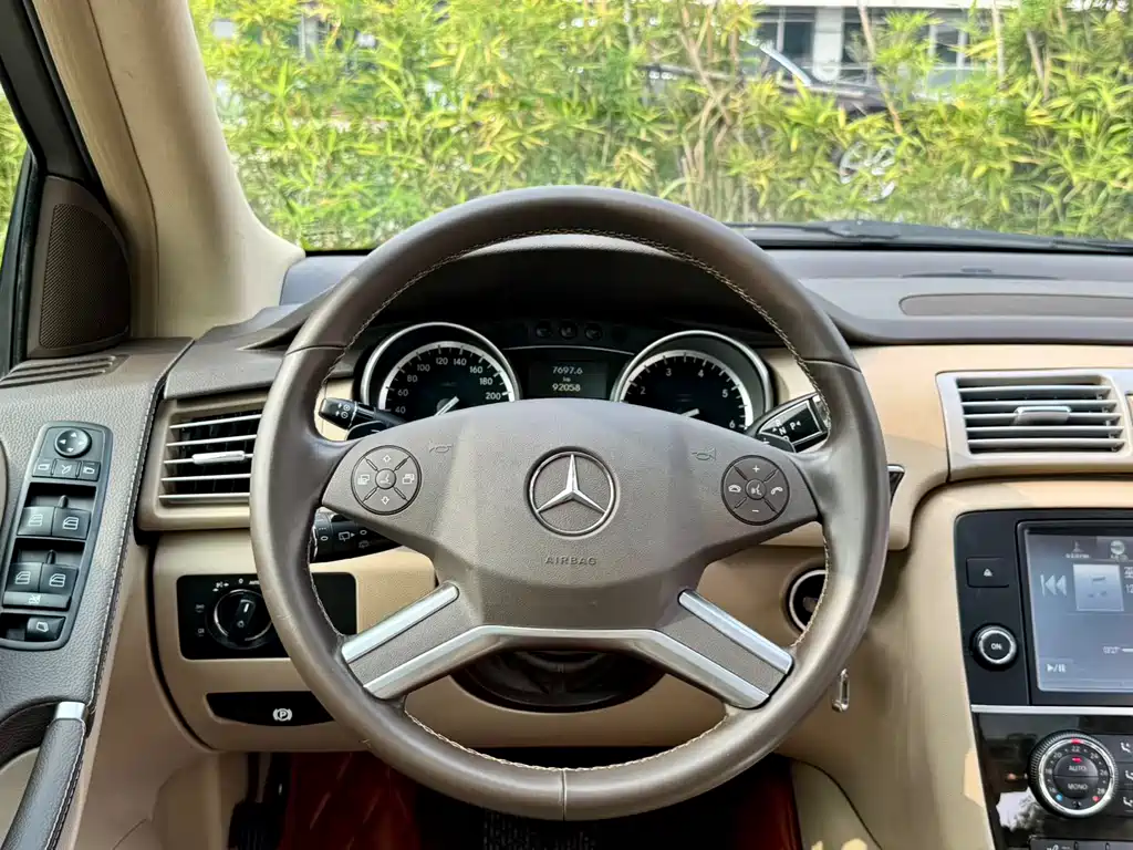 Mercedes-Benz R-Class 2015 — фото 7