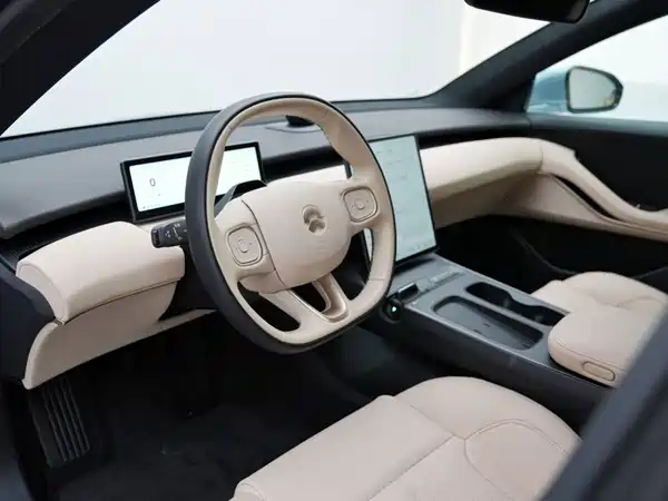 NIO ET5 2023