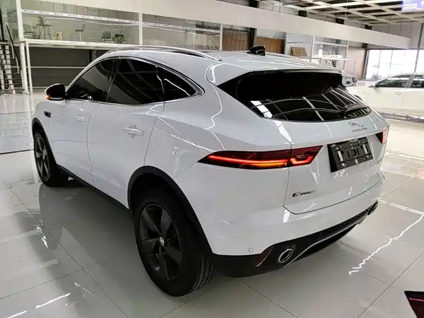 Jaguar E-PACE 2024